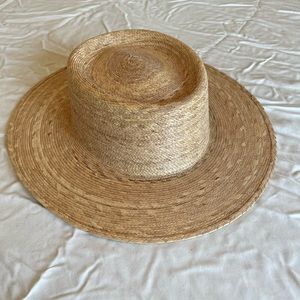 Lack of Color Palma Boater size small/medium.